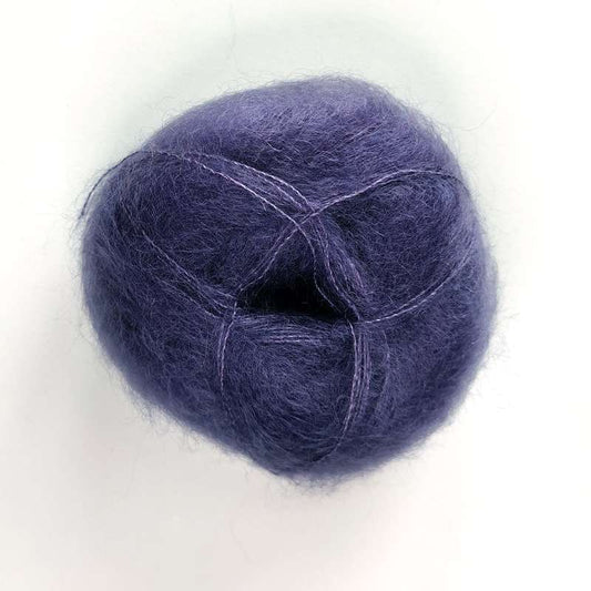 Brushed Lace /// Violet 3032